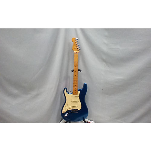 Fender American Ultra Stratocaster Lefty Solid Body Electric Guitar Metalic blue