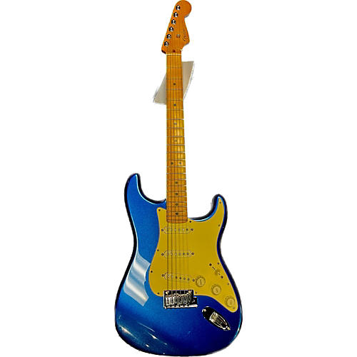 Fender American Ultra Stratocaster Solid Body Electric Guitar Blue
