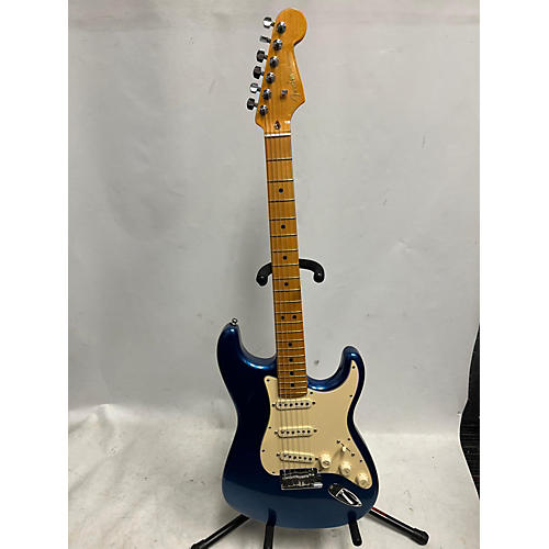 Fender American Ultra Stratocaster Solid Body Electric Guitar COBRA BLUE
