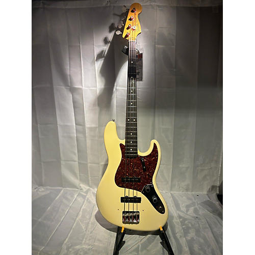 Fender American Vintage 1962 Jazz Bass Electric Bass Guitar Olympic White