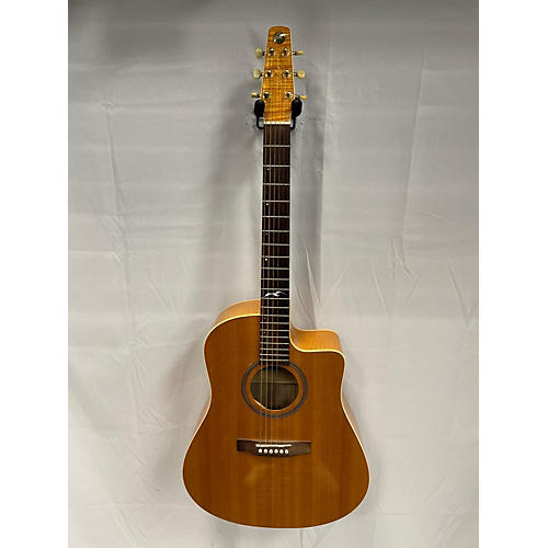 Seagull Artist Series Cameo CW Acoustic Guitar Natural