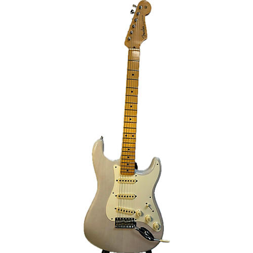 Fender Artist Series Eric Johnson Stratocaster Solid Body Electric Guitar Alpine White