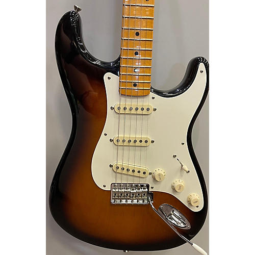 Fender Artist Series Eric Johnson Stratocaster Solid Body Electric Guitar 2 Tone Sunburst