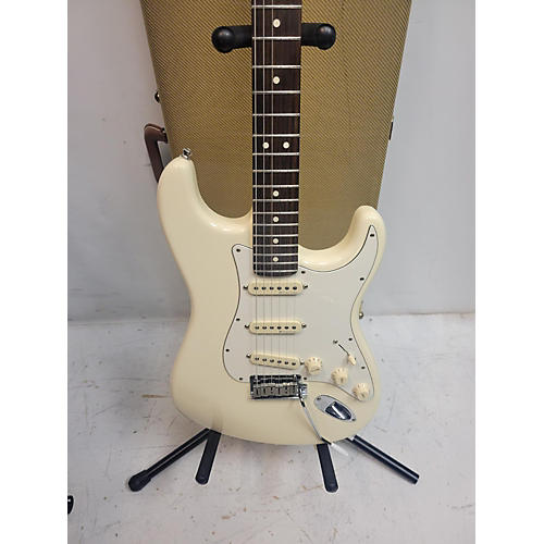 Fender Artist Series Jeff Beck Stratocaster Solid Body Electric Guitar White