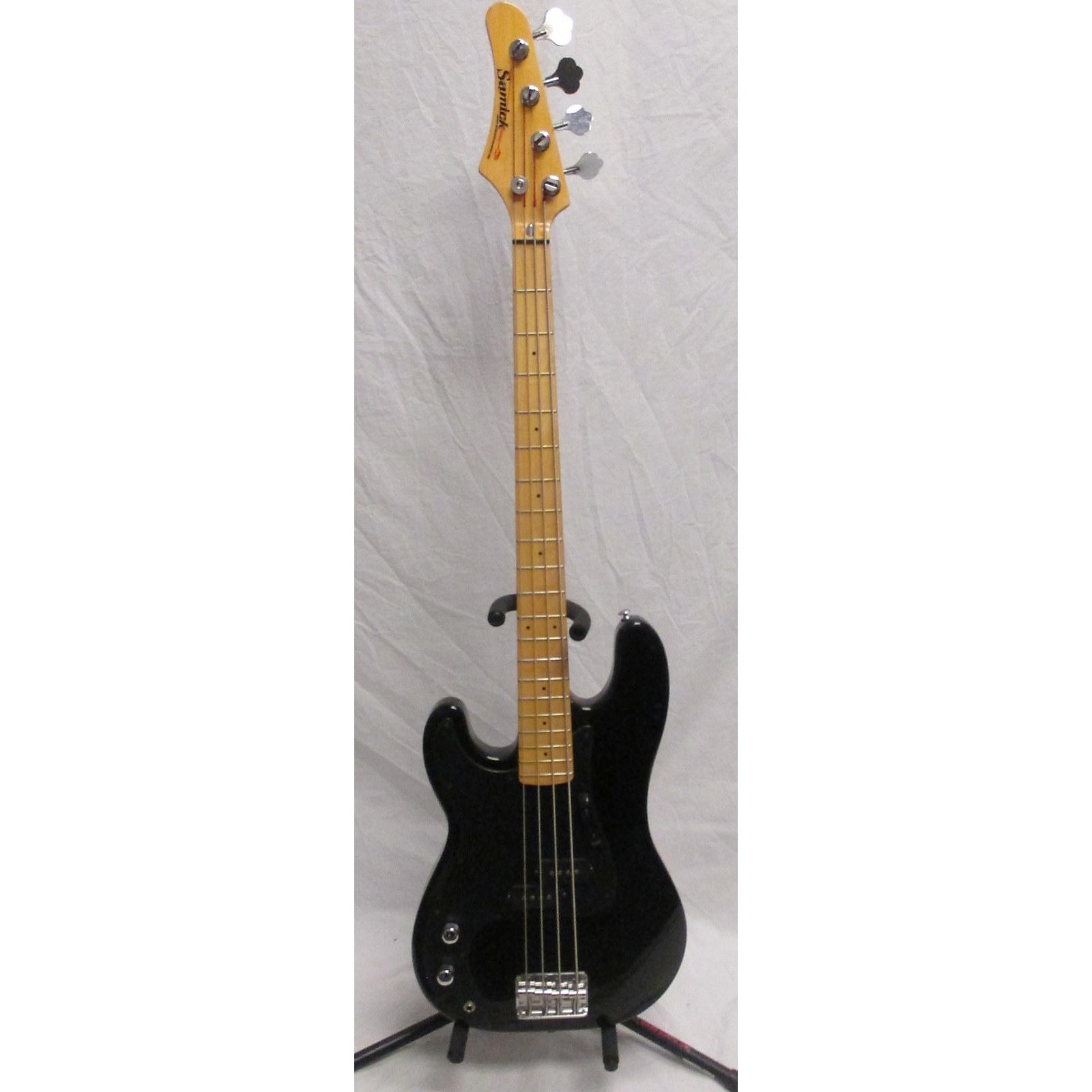 Samick Artist Series Left Handed Electric Bass Guitar Musician's Friend