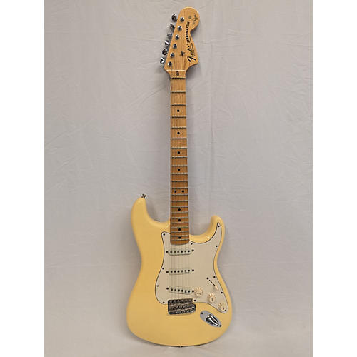 Fender Artist Series Yngwie Malmsteen Stratocaster Solid Body Electric Guitar Olympic White