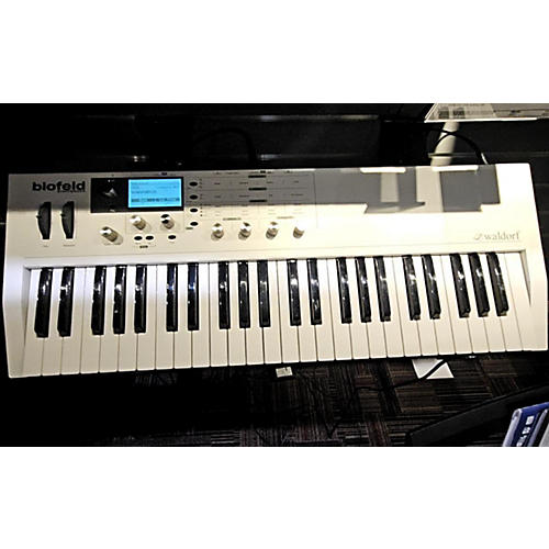 完売waldorf blofeld 限定色　デスクトップデジタルシンセ 鍵盤楽器