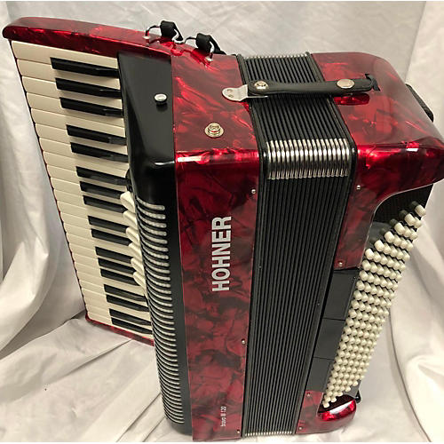 BRAVO III BR120R Accordion