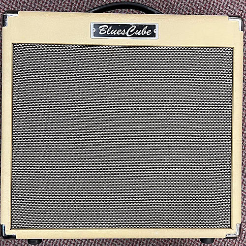 Roland Blues Cube Hot Guitar Combo Amp