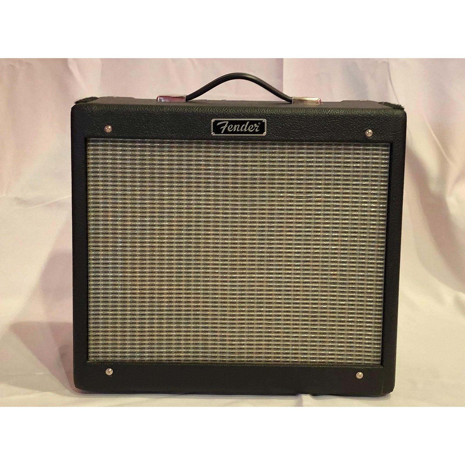 Used Fender Blues Junior 15W 1x12 Tube Guitar Combo Amp Musician's Friend