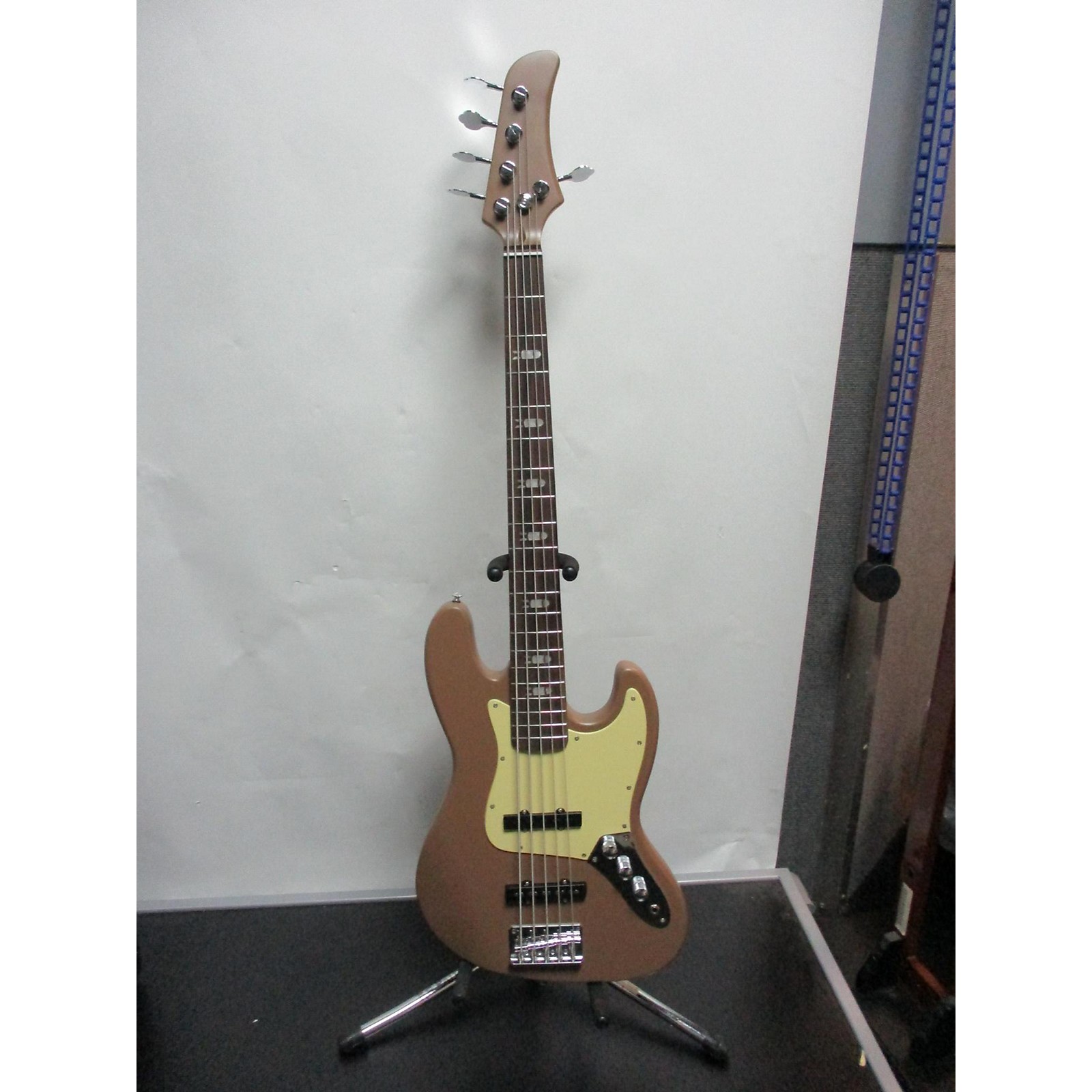 Used HardLuck Kings Bombshell Bass Electric Bass Guitar Brown