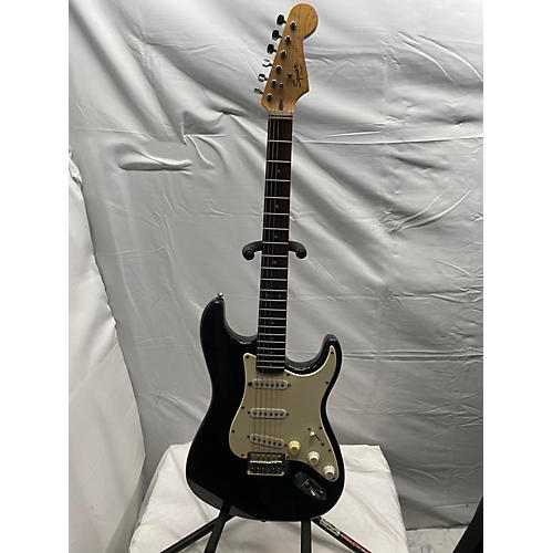 Squier Bullet Stratocaster Solid Body Electric Guitar Black