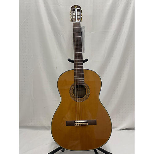 Takamine C132s Classical Acoustic Guitar Natural