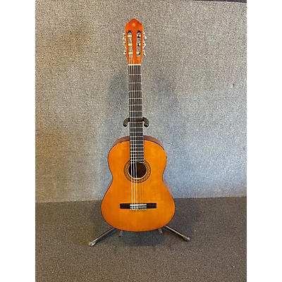 Yamaha C40 Classical Acoustic Guitar