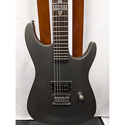 Fender CELTIC SHOWMASTER Solid Body Electric Guitar
