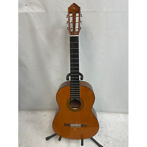 Yamaha CG102 Classical Acoustic Guitar Natural