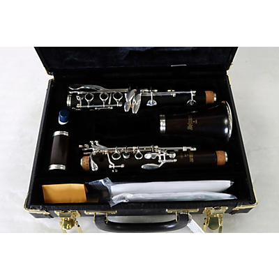 Selmer CL211 Intermediate Bb Clarinet