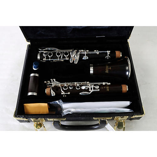 Selmer CL211 Intermediate Bb Clarinet Condition 3 - Scratch and Dent  197881054243