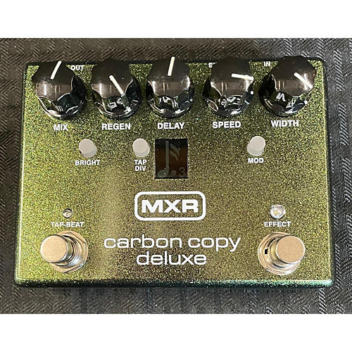 MXR Carbon Copy Deluxe Effect Pedal