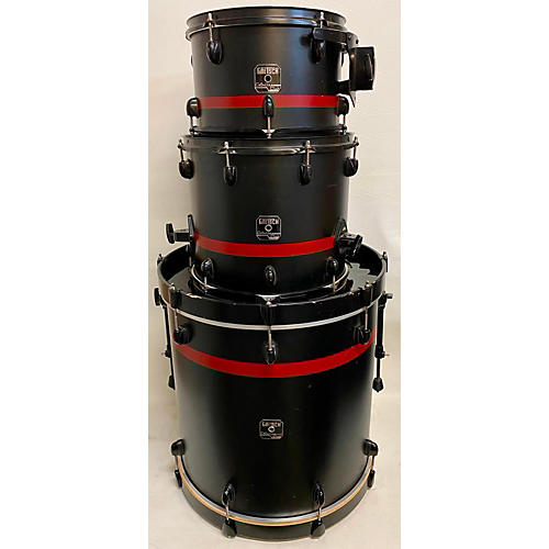 Gretsch Drums Catalina Club Series Drum Kit Black with Red Stripe |  Musician's Friend