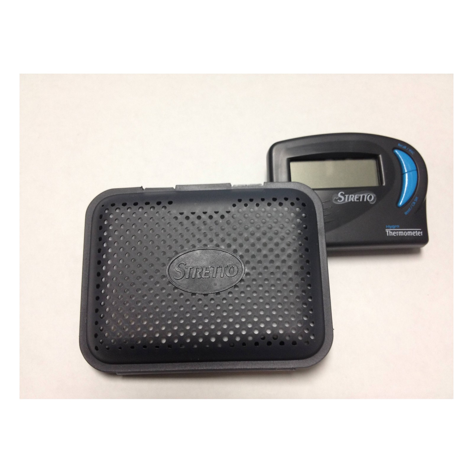 Stretto Cello Humidifier with Digital Hygrometer Musician's Friend