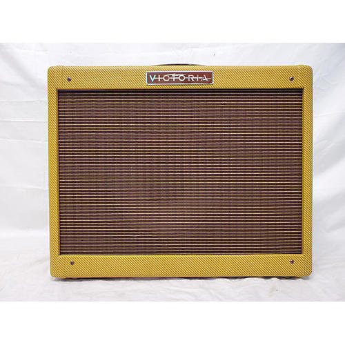 Chicago-lux Guitar Cabinet