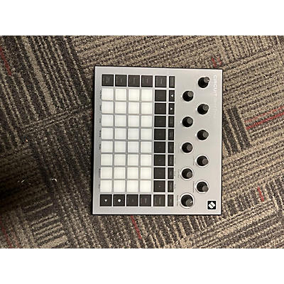 Novation Circuit Rythm MIDI Controller