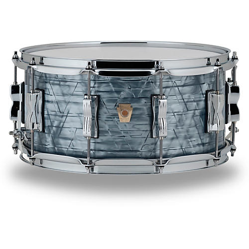 Ludwig Classic Maple Snare Drum 14 x 6.5 in. Sky Blue Pearl