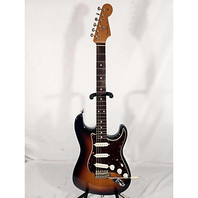 Fender Classic Series '60s Stratocaster Lacquer Solid Body Electric Guitar