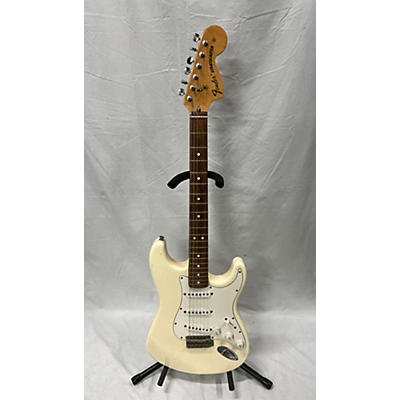 Fender Classic Series '70s Stratocaster Solid Body Electric Guitar