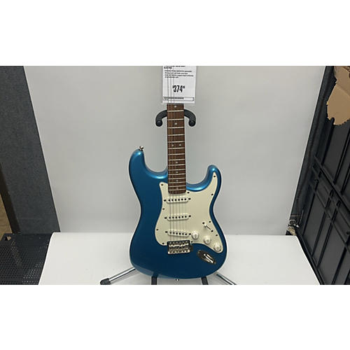 Squier Classic Vibe 1960S Stratocaster Solid Body Electric Guitar Lake Placid Blue