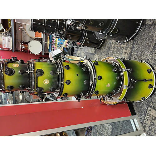 DW Collector's Series Drum Kit blimey green gradient
