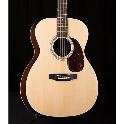 Custom 000-MMV Auditorium Acoustic Guitar