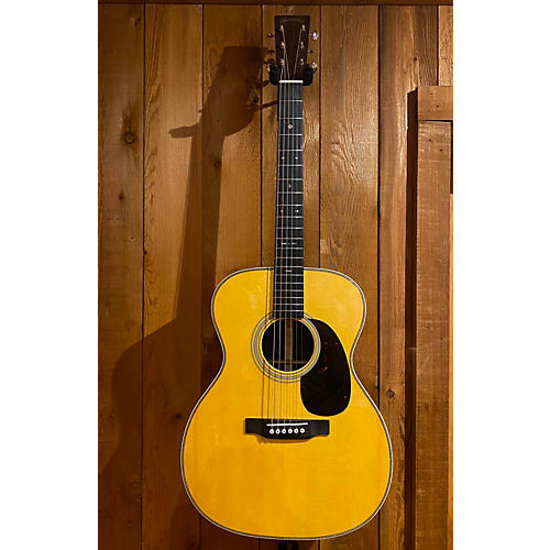Martin Custom 00028 Acoustic Guitar Natural