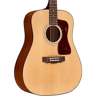 Guild D-40 Traditional Acoustic Guitar