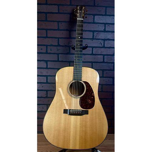 Martin D18 Modern Deluxe Acoustic Guitar Natural