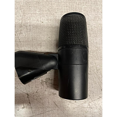 AKG D550 Dynamic Microphone