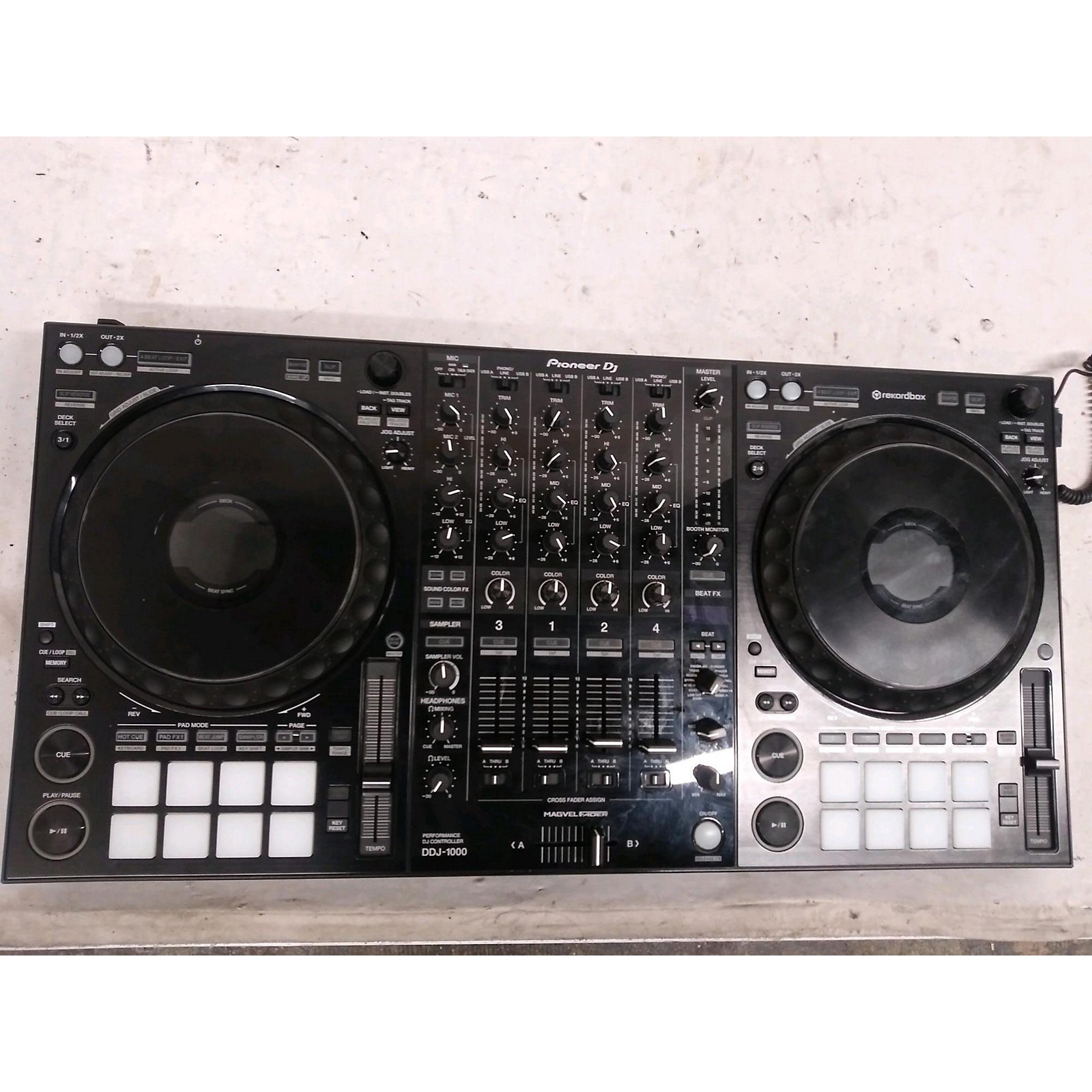Used Pioneer DDJ1000 DJ Controller Musician's Friend