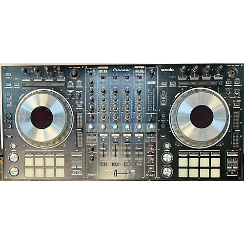 Pioneer DJ DDJSZ DJ Controller