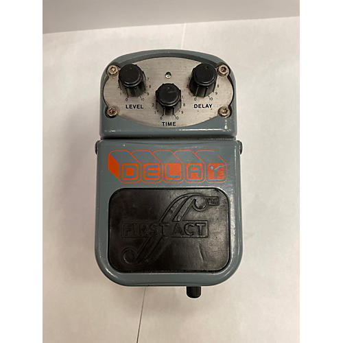 First Act DELAY Effect Pedal