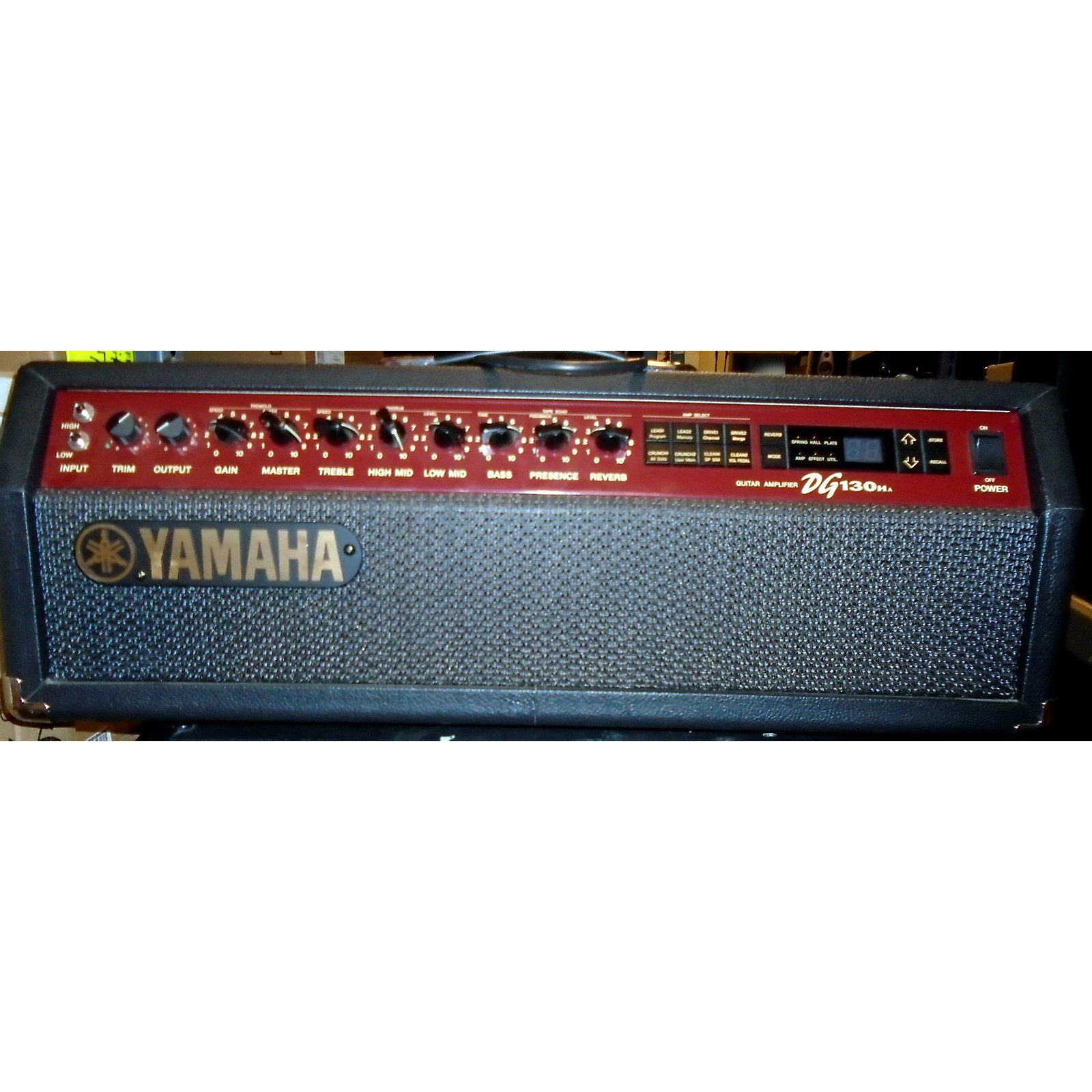 Used Yamaha DG130HA Solid State Guitar Amp Head Musician's Friend