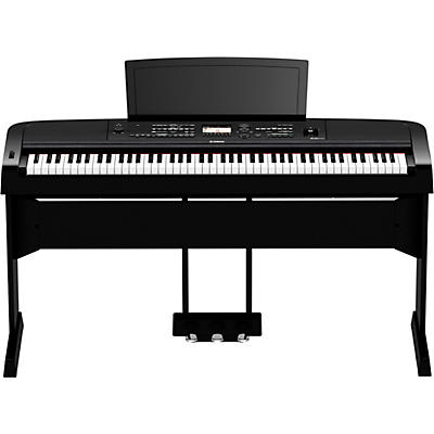 Yamaha DGX-670 Keyboard with Matching Stand and Pedal