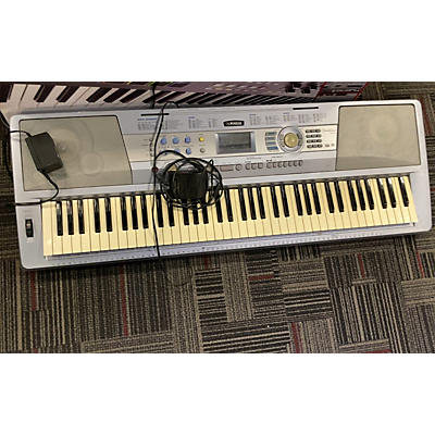 Yamaha DGX202 Portable Keyboard