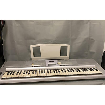 Yamaha DGX205 Portable Keyboard