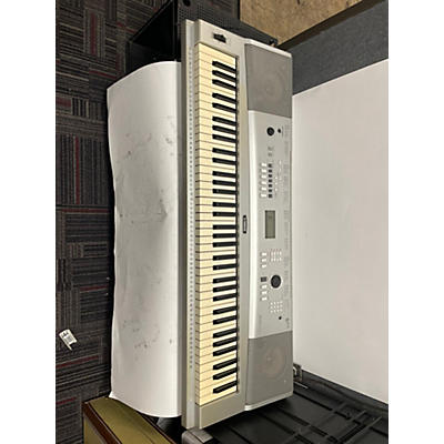 Yamaha DGX220 Portable Keyboard