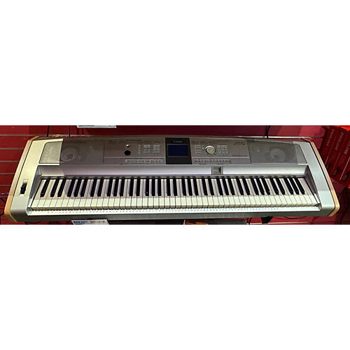 Yamaha DGX505 Portable Keyboard