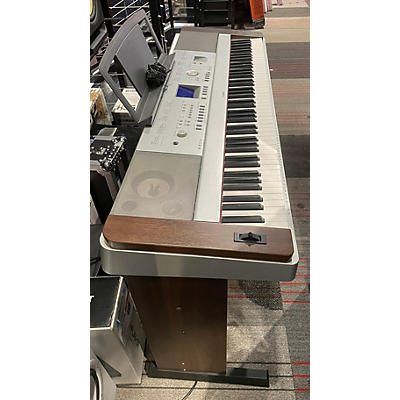 Yamaha DGX640 88 Key Digital Piano