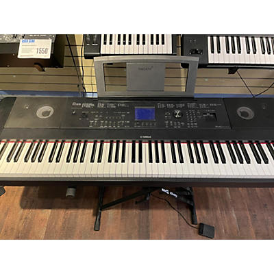 Yamaha DGX660 Portable Keyboard