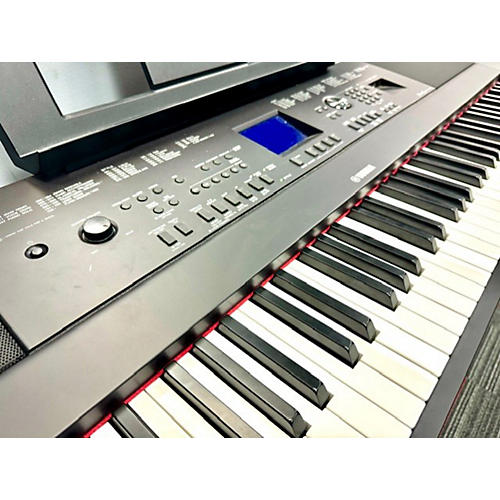 Yamaha DGX660 Portable Keyboard