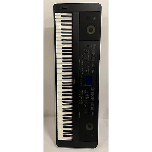 Yamaha DGX660 Portable Keyboard